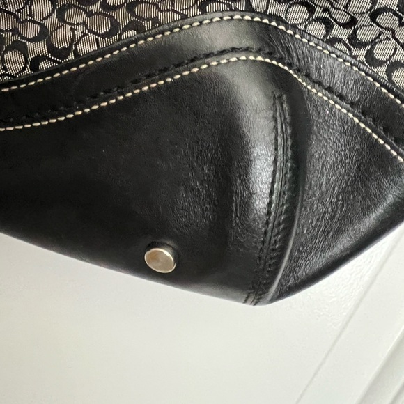 Vintage Coach Satchel - Picture 10 of 11